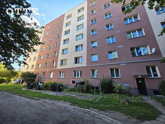Pronájem bytu 1+1 34 m2 - Photo 1