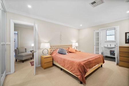 Contemporary Family Home with Poolside Entertaining & Leafy Outlooks - Photo 3