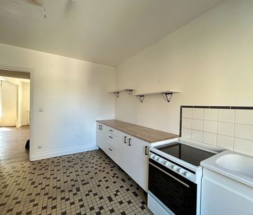 Location Appartement 4 pièces 89m² - Photo 2