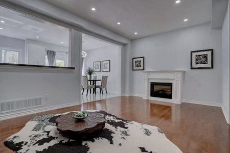 For Lease - 43 Gamble Glen Crescent, Richmond Hill, Ontario - Photo 3