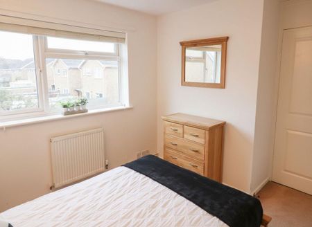 5 bedroom detached house to rent - Photo 5