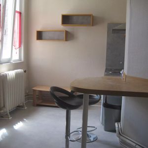 À louer : Appartement meublé 2 pièces au coeur de Saint Quentin - Photo 2