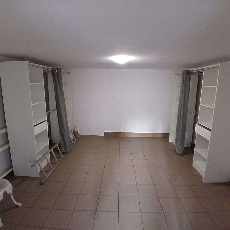 (Symbol 436953) - Photo 1