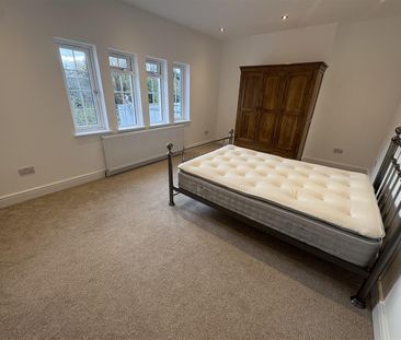 Alexandra Grove, N12 8HE, London - Photo 5