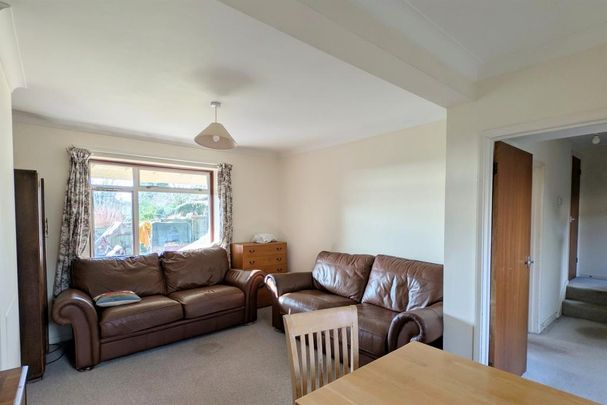 3 bedroom semi-detached house to rent - Photo 1