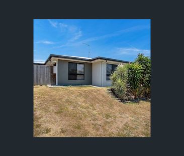 6 Bensara Drive, Beaconsfield, Qld 4740 - Photo 2