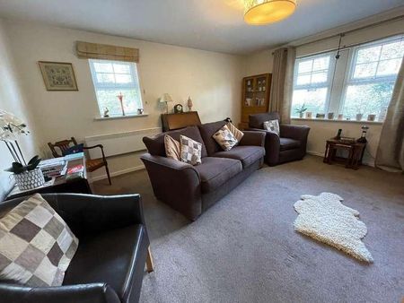 Wellington Road, Timperley, Altrincham, WA15 - Photo 5