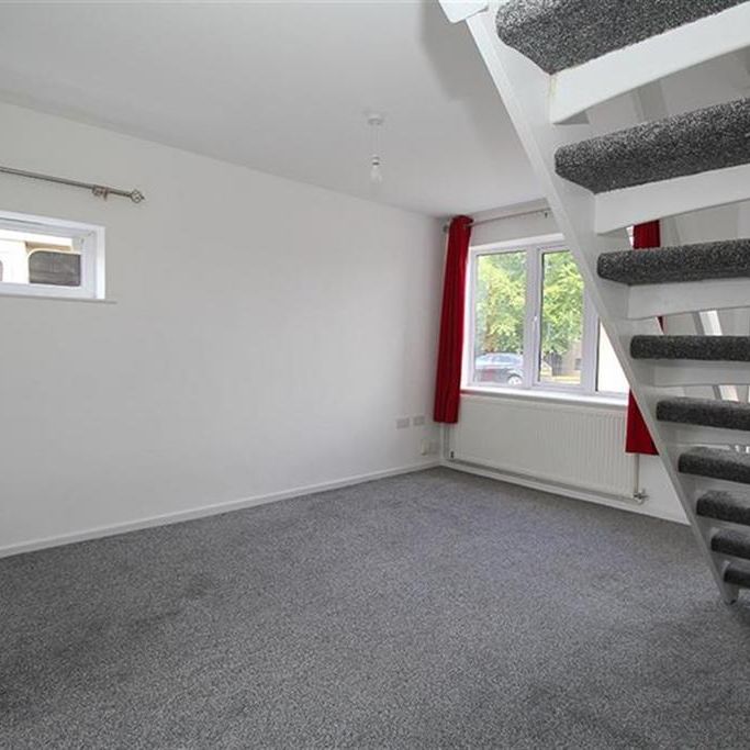 2 bedroom semi-detached house to rent - Photo 1