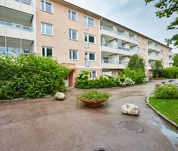 Vallonvägen 13 A, 726 30, SKULTUNA - Photo 1