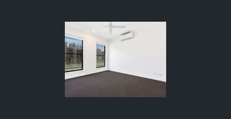 Four Bedroom Duplex - Photo 3