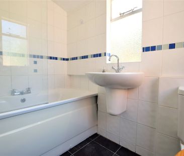 3 bedroom House in Belle Vue Road, Reading - Photo 4