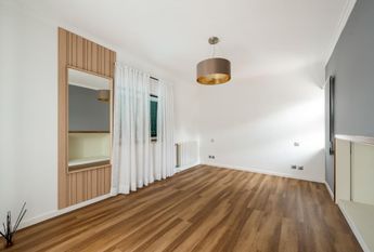 4 Bedroom House with swimming pool, Quinta da Beloura, Sintra