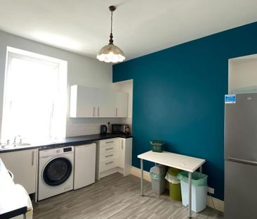1 bedroom house of multiple occupation to rent - Photo 3