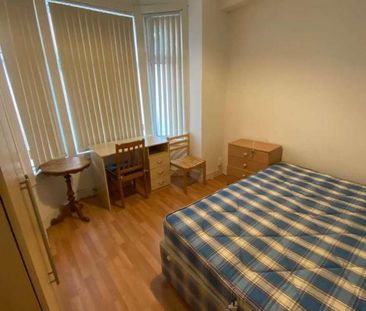 Furness Road, Fallowfield, M14 - Photo 5