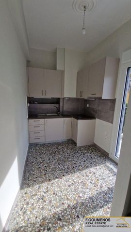 Διαμέρισμα για ενοικίαση Άσπρα Χώματα (Νίκαια) - Photo 3