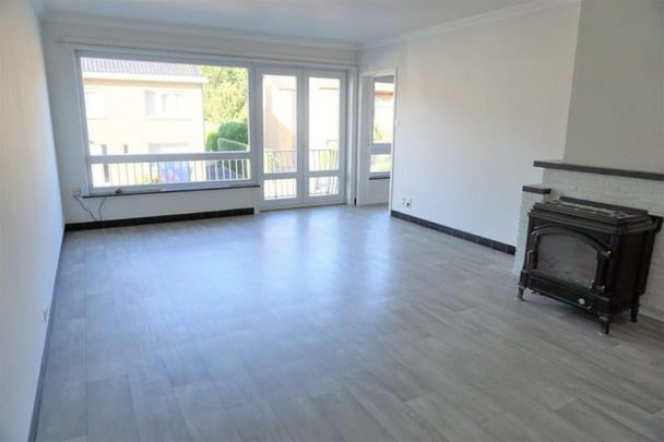 Appartement te huur - Foto 1