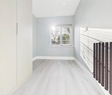 Yeomans Mews, Isleworth, Middlesex, TW7 - Photo 3