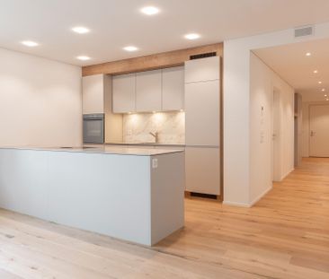 Helle 5.5 Zimmer Neubau Wohnung mit grossem Sitzplatz - Erstbezug - Photo 2