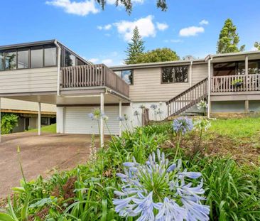 3 Beddy with Garage and Large back yard - Move... - Photo 1