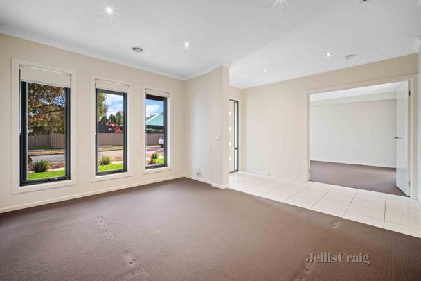 19 Sienna Street, Alfredton - Photo 1