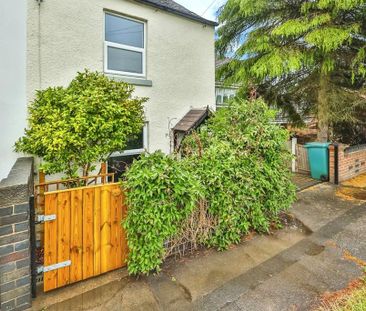 3 bedroom semi-detached house to rent - Photo 3