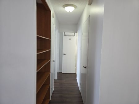 For Lease - 1625 Bloor Street Unit# 215, Mississauga, Ontario - Photo 5