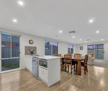 Modern Stunning Family Home! - Photo 2