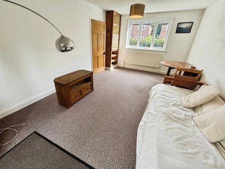 3 bedroom terraced house to rent - Photo 3