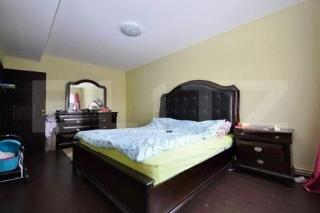 Vilă eleganta Sânpetru / Curte generoasă - Fotografie 2