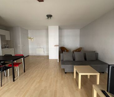 Location Appartement 1 pièce 36m² ST ETIENNE 42000 - Photo 4