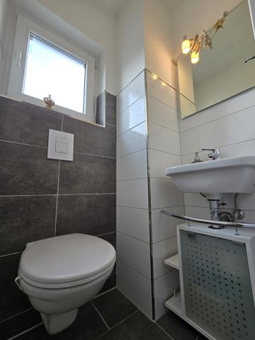 Wohnen auf Zeit! Teilmöblierte Doppelhaushälfte nähe Gr. Bürgerbusch - Photo 3