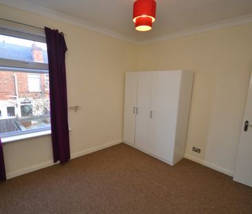 2 bed Mid Terraced House for Rent - Photo 6