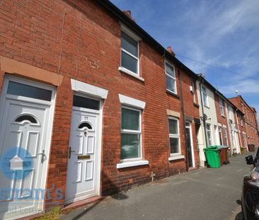 2 bed Mid Terraced House for Rent - Photo 2