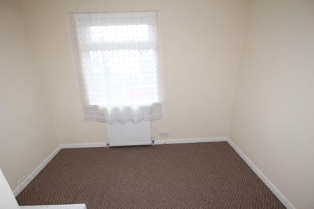 24 Avonlea Gardens, Newtownabbey, BT37 9AL - Photo 2