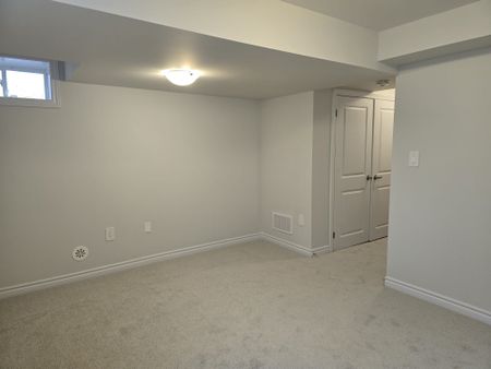 For Lease - 5959 Saigon Street Unit# Basement, Mississauga, Ontario - Photo 4