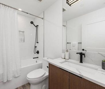 Modern 1 bed/bath legal basement suite in lovely East Van neighborhood - Photo 4