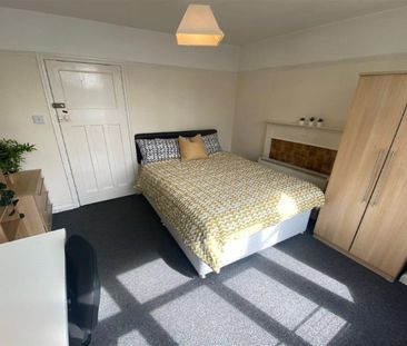 Charles Ave, Lenton Abbey, NG9 2SH - Photo 6