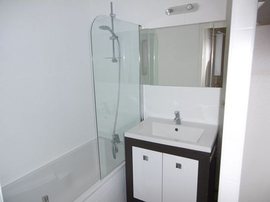 Location Appartement 2 pièces 55m² - Photo 1