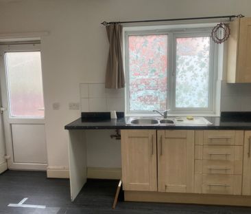 Room in a Shared House, Henrietta Street, M16 - Photo 4