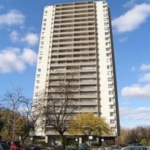 50 Hillsboro Avenue - Photo 2