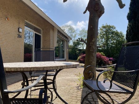 Te huur: Huis Oegstgeesterweg in Rijnsburg - Photo 2