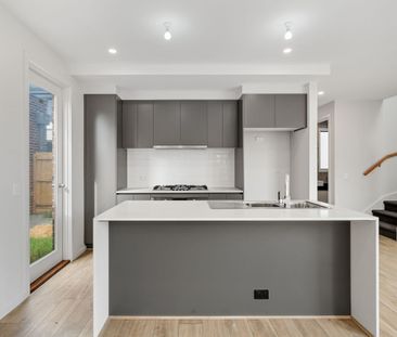 Grand Family Home in a Perfect Location - Photo 6