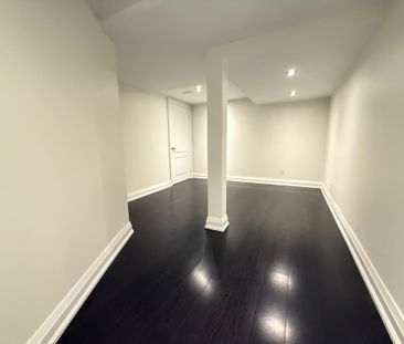 For Lease - 256 Boake Trail, Richmond Hill, Ontario - Photo 1