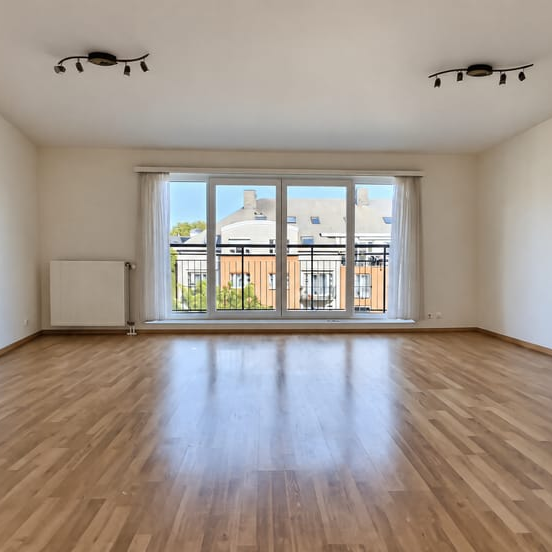 Appartement te huur - Foto 1