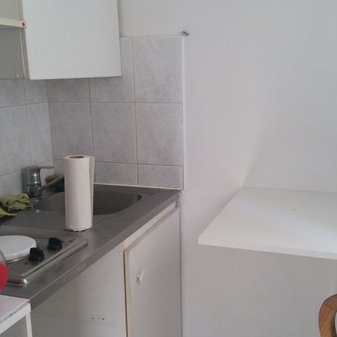 STUDIO 20 M² au 1er étage - Photo 1