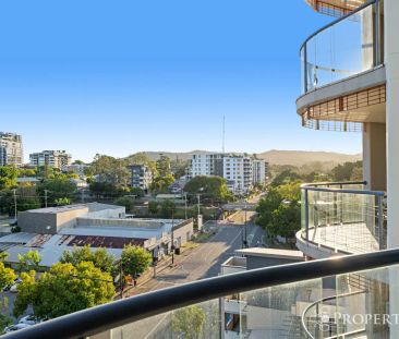 64/9 Sylvan Road, Toowong QLD 4066 - Photo 2
