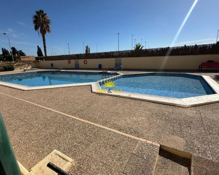 THREE-BEDROOM DUPLEX PENTHOUSE – TORREVIEJA - Photo 2