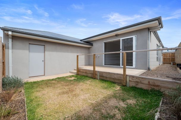 8 Mitiamo Street, 3338, Eynesbury Vic - Photo 1