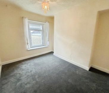 3 bedroom property to rent - Photo 2