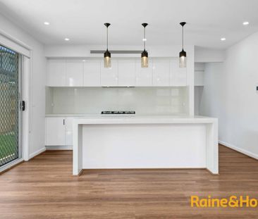 Stunning, Oversized 4-Bedroom Family Home in Peaceful Stonehill Estate - Photo 3